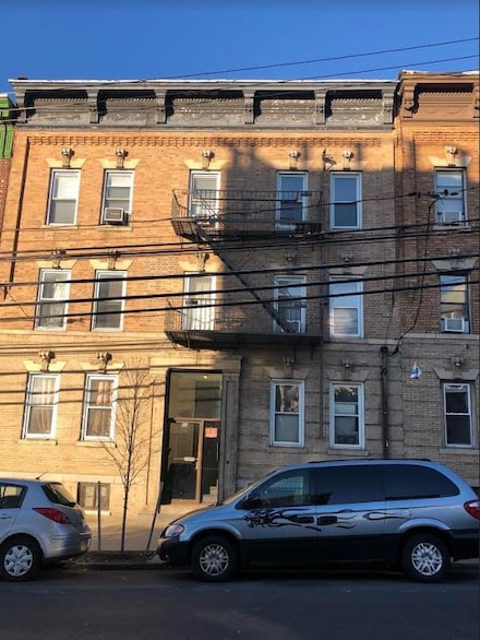 44 Broadway Unit 2, Jersey City, NJ 07306