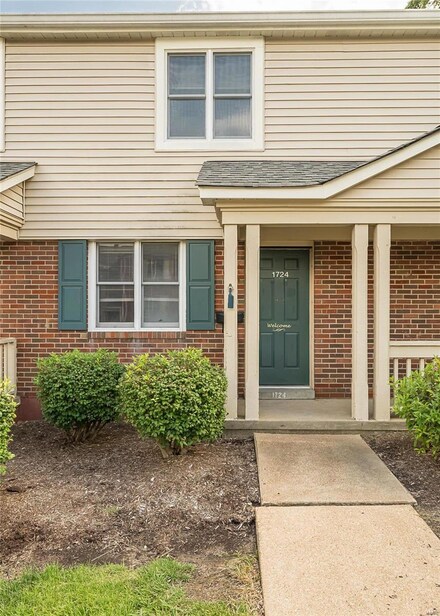 1724 Blue Jay Cove Unit 1724, Saint Louis, MO 63144