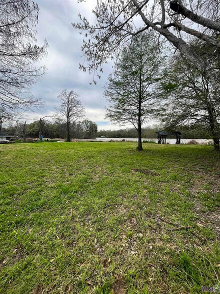 30050 Louisiana 75, Plaquemine, LA 70764