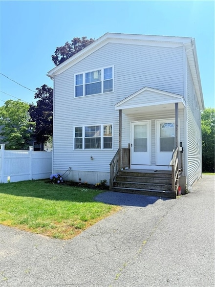 53 Mercy St, Providence, RI 02909