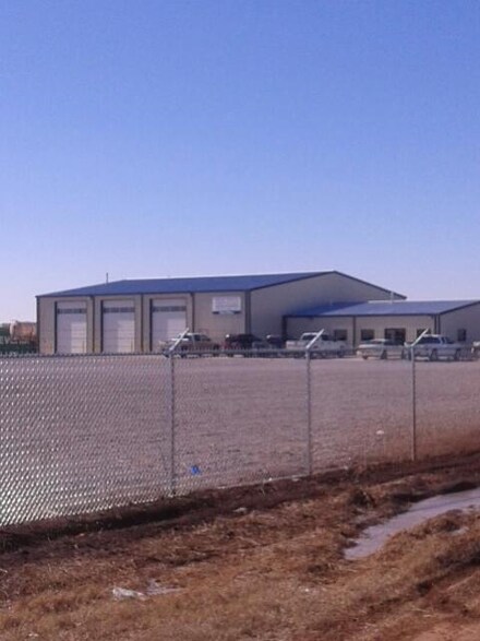 728 N Highway 132, Lahoma, OK 73754