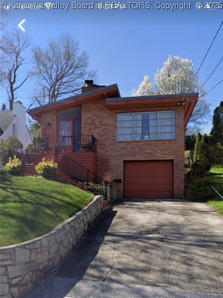 1602 Ravinia Rd, Charleston, WV 25314