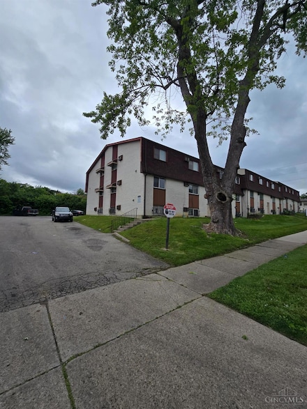 4644 Burkhardt Ave, Dayton, OH 45431
