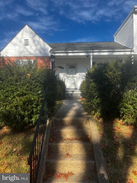 503 Saint Patrick Rd, Baltimore, MD 21206