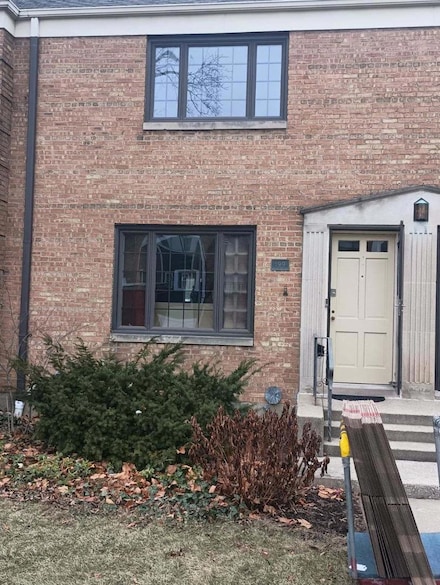 199 Fellows Ct, Elmhurst, IL 60126