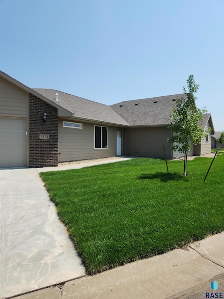 3531 W 91st Place, Sioux Falls, SD 57108