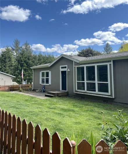 68 Urych Rd, Raymond, WA 98577