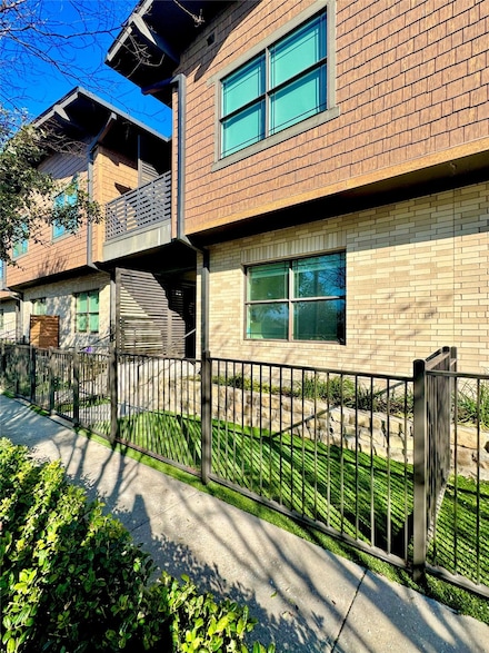 5607 Belmont Ave Unit 122, Dallas, TX 75206
