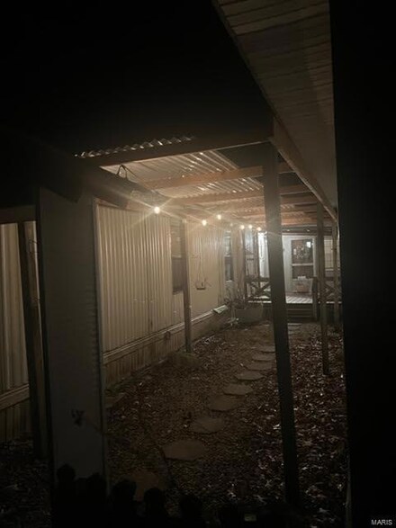 11816 Remington Ln, Sturdivant, MO 63782