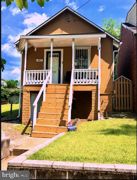 647 49th St NE, Washington, DC 20019