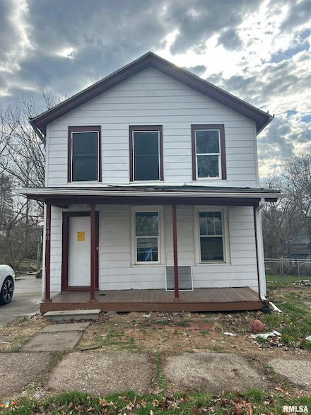 1188 23rd St, Moline, IL 61265