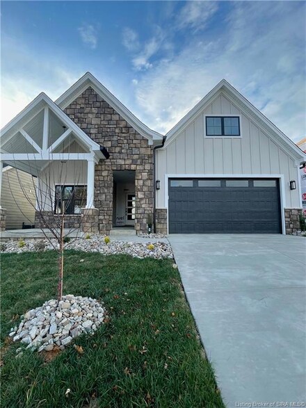 1015 Oskin Dr Unit 219, Georgetown, IN 47122
