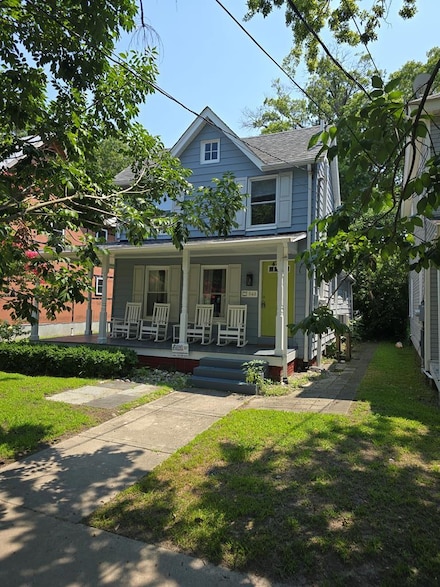 540 Jefferson Ave, Cape Charles, VA 23310
