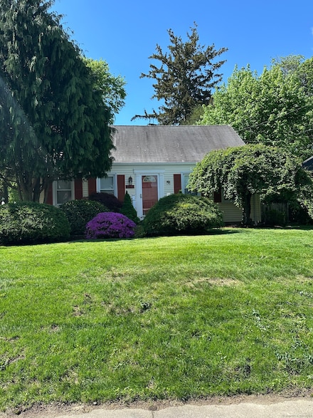 20 Newtown Terrace, Norwalk, CT 06851