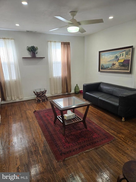 4220 Dix St NE Unit 2, Washington, DC 20019