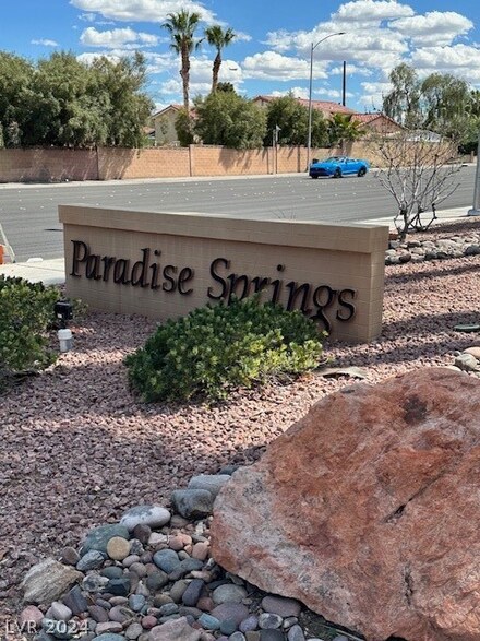 5438 Birchbrook Ct, Las Vegas, NV 89120