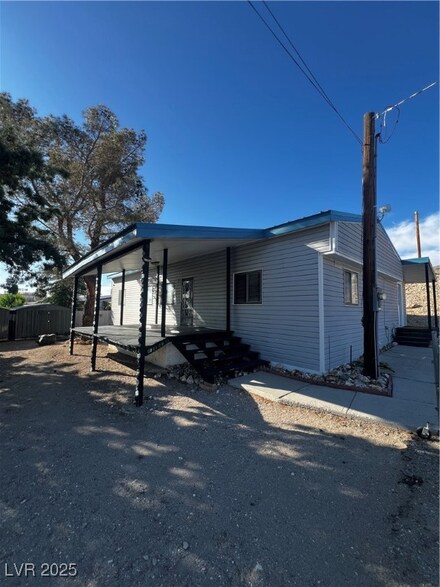214 Florence Ave, Tonopah, NV 89049