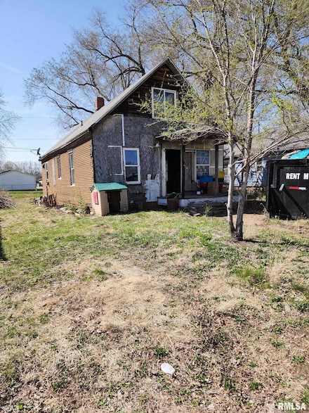 205 2nd St, South Pekin, IL 61564