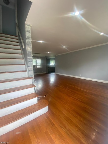 569 Berlant Ave, Roselle, NJ 07203