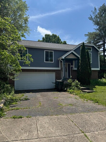 3751 Dolomite Dr, Columbus, OH 43230