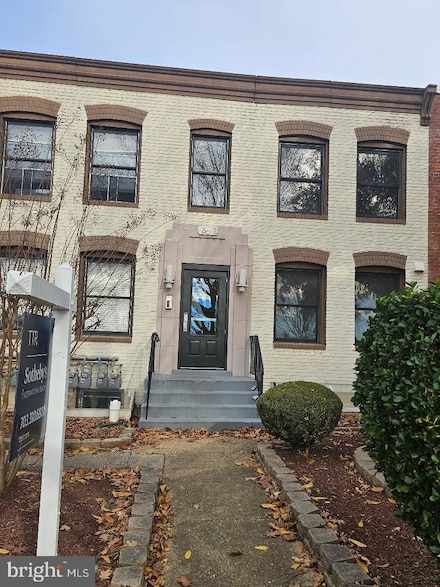 302 Oklahoma Ave NE Unit 102, Washington, DC 20002