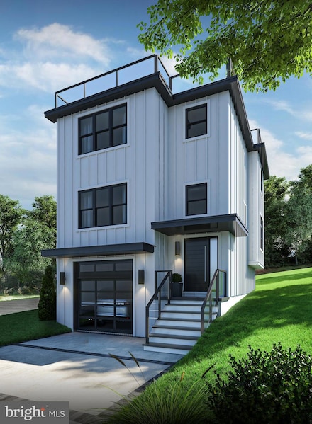 469 Aurania St, Philadelphia, PA 19128