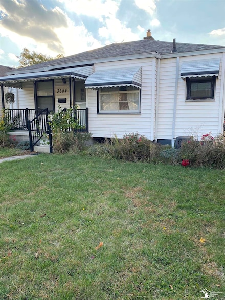 3654 20th St, Wyandotte, MI 48192