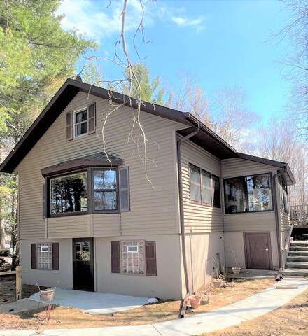 1342 3rd St NW, Backus, MN 56435