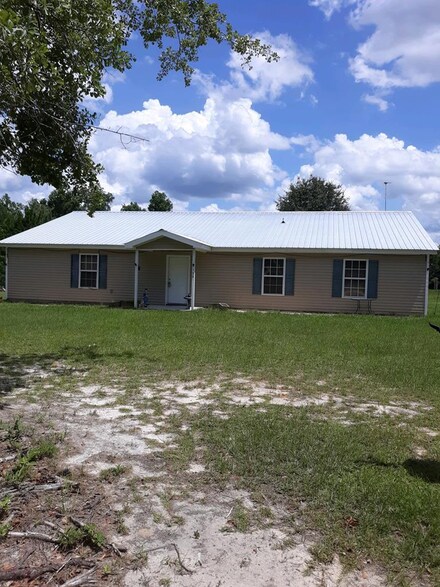 160 Mora Branch Ln, Willacoochee, GA 31650