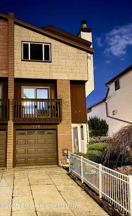 118 McVeigh Ave, Staten Island, NY 10314