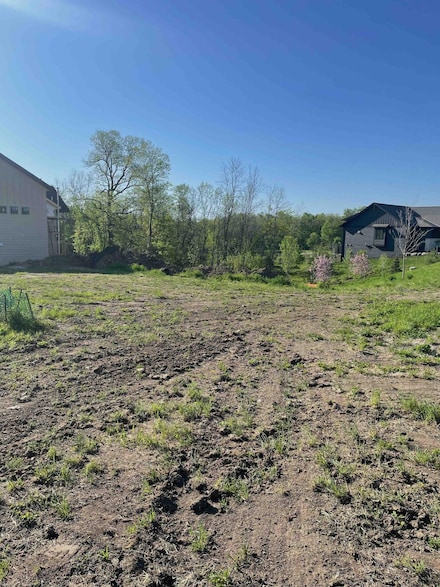 101 Forest Ct, Waconia, MN 55387