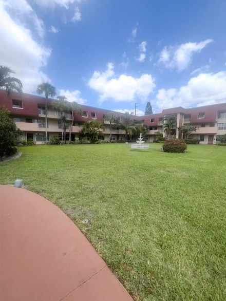 3081 NW 47th Terrace Unit 312, Lauderdale Lakes, FL 33313