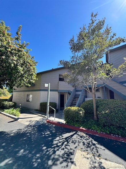 3015 Brookpine Ct, Spring Valley, CA 91978
