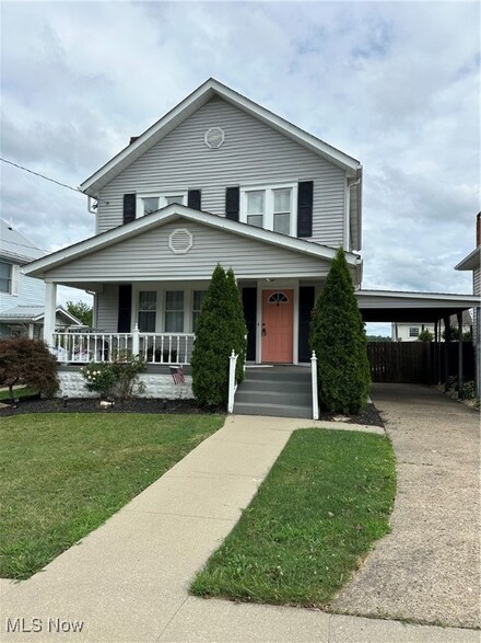 3708 Collins Way, Weirton, WV 26062