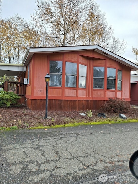 9711 12th Avenue Ct E Unit 1, Tacoma, WA 98445
