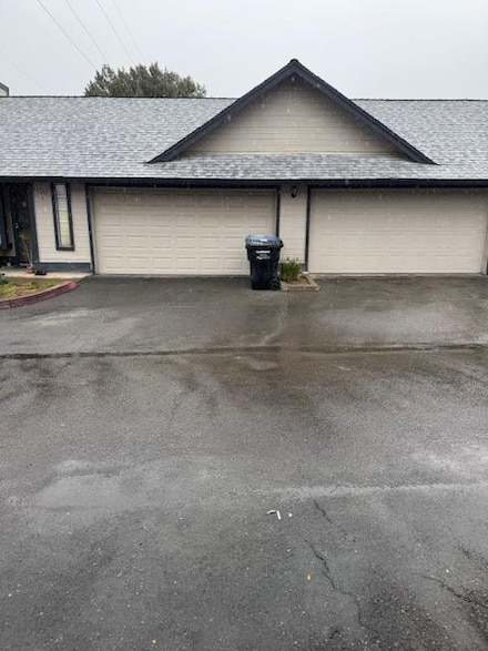 7459 Power Inn Rd, Sacramento, CA 95828
