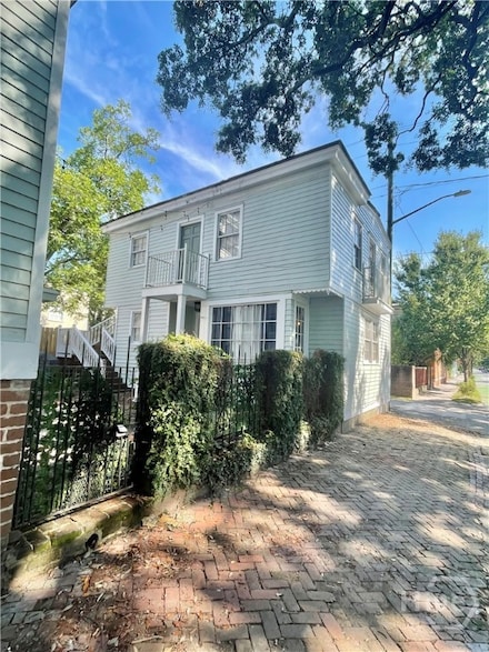 228 E Henry St Unit D, Savannah, GA 31401