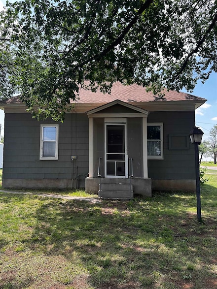 404 SW 3rd St, Buffalo, OK 73834