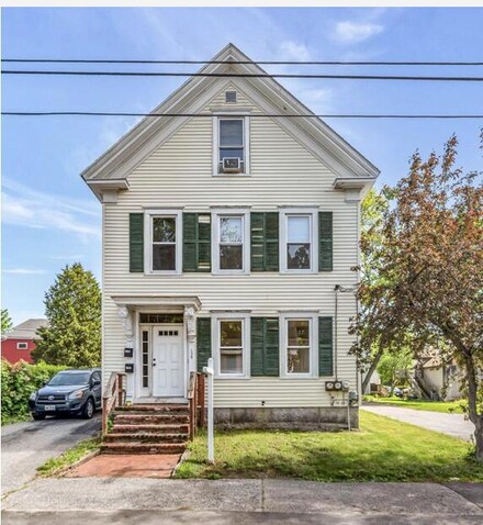 179 Pleasant St, Saco, ME 04072