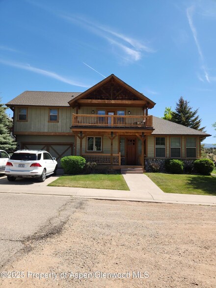 150 Lakota Dr, New Castle, CO 81647