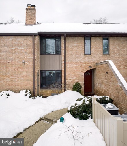 152 Woodgate Ln Unit 42, Paoli, PA 19301