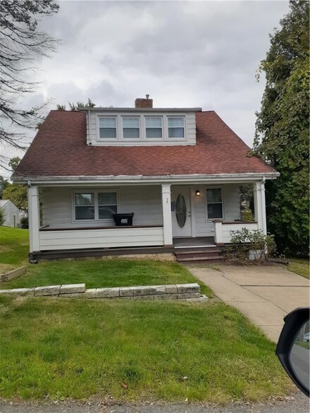1609 19th Ave, Beaver Falls, PA 15010