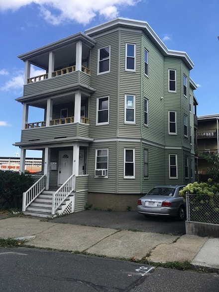 19 New Hampshire Ave Unit 3, Somerville, MA 02145