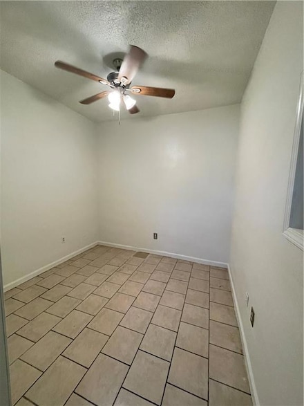 2733 Danneel St, New Orleans, LA 70113