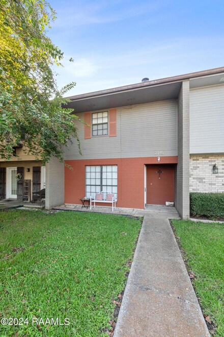 2345 Robley Dr, Lafayette, LA 70503