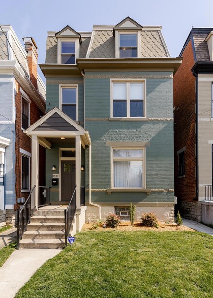 1832 Chase Ave, Cincinnati, OH 45223
