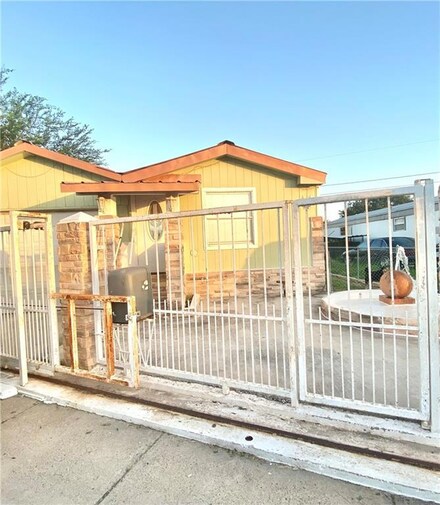 511 N 1st St Unit 24, Donna, TX 78537