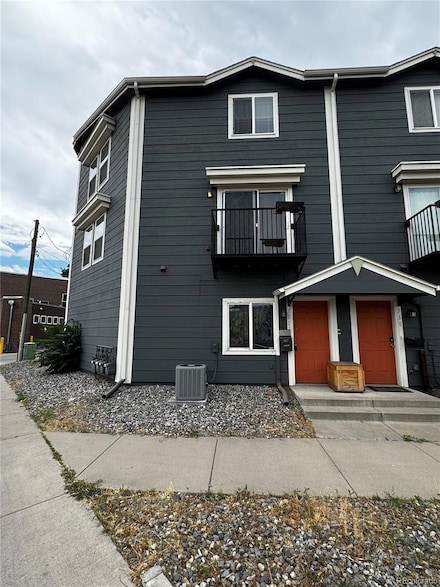 750 32nd St, Denver, CO 80205