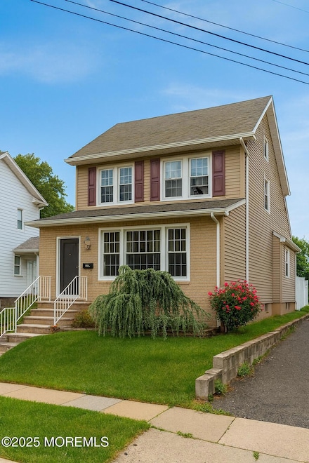 925 Summit St, Linden, NJ 07036