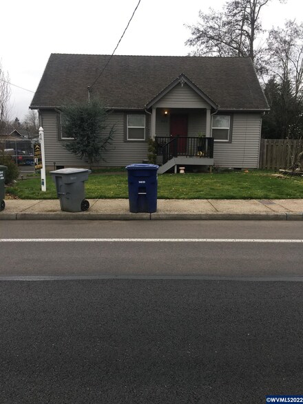4380 Auburn Rd NE, Salem, OR 97301